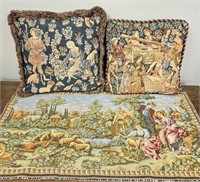 Tapestry with 2 Pillows
