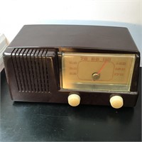 VINTAGE GENERAL ELECTRIC RADIO