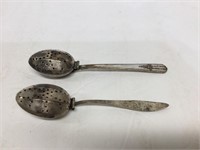 (2) Vintage Tea Infuser Spoons