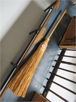 HANDMADE STRAW BROOM