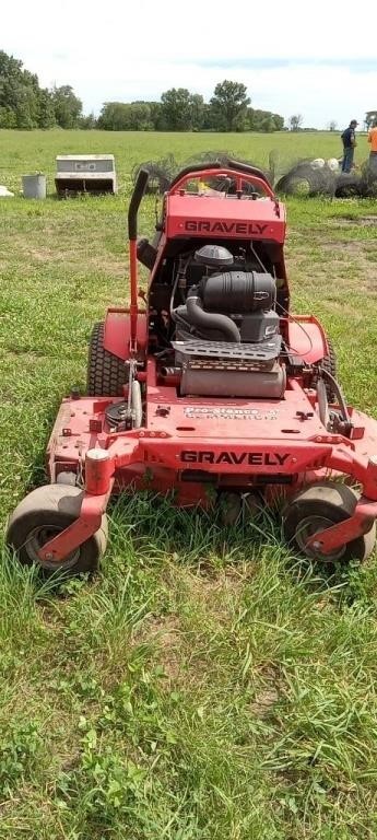 GRAVELY STAND ON MOWER NON RUNNER