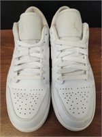 Nike Air Jordan 1 Low Retro “Triple White