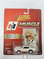 Johnny Lightning MUSCLE Featuring Linda Vaughn #5