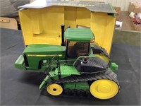 Ertl John Deere 9400T tractor with box