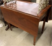 Antique Four Leg Dropleaf Table
