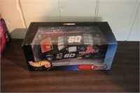 Hotwheels Racing Deluxe #60 Car Geoffrey Bodine