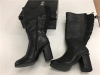 New Torrid Size 8 Boots