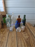 Lot of old bottle, medicine bottles