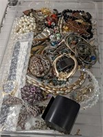 TRAY OF COSTUME JEWELRY