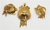 UNIQUE SET! VTG GOLD TONED BROOCH/PIN WITH