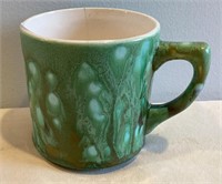 E2) Green coffee mug, unique