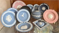 L - COLLECTION OF WEDGWOOD DISHES, & BOXES (D15)