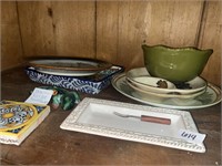 Various pottery and ceramic items including