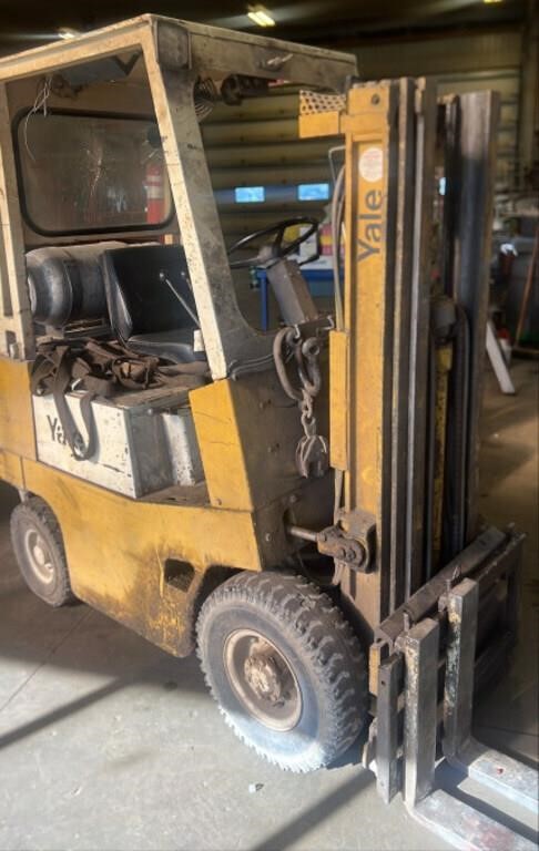 Yale 3000lb Forklift - Working