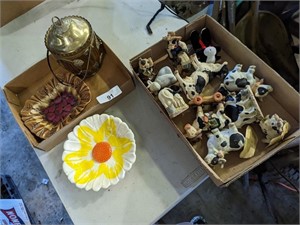 Cow Figurines, Ashtray Other