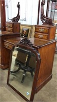 ORNATE VICTORAIN VANITY W/ BEVELLED GLASS MIRROR