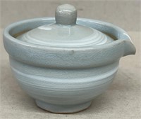 Pottery creamer