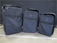 Set of 3 Nesting Luggage