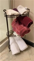 Small metal rack & towels washcloths