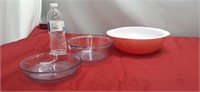 Pyrex bowls