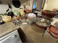 LOT OF KITCHEN ITEMS INCLUDING CHEESE DISH,