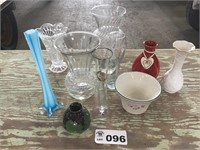 ASSORTMENT OF VASES