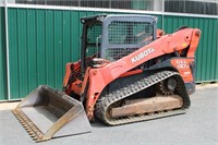 Kubota SVL 90-2 Track Skidsteer Loader