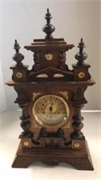 Antique ornate mantle clock 18in h