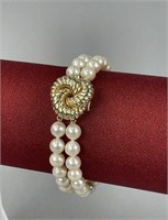 7 1/2'' 14K Yellow Gold Cultured Pearl Bracelet