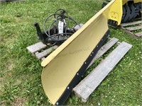 John Deere 54 inch front mount blade