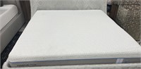 King Size Mattress and Boxspring Breeze by Tempur