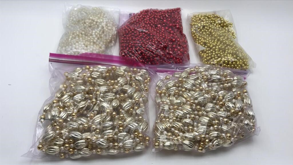 Plastic Strands Of Beads;length Varies