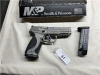 S&W M&P9 2.0 metal 9mm nib