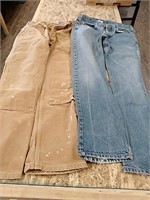 2 pairs of Carhartt pants 32x32