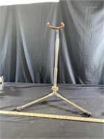 Vintage Guitar Stand - Old but sturdy