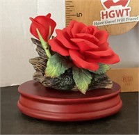 Musical double red rose with box