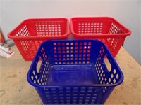 3 Plastic Baskets