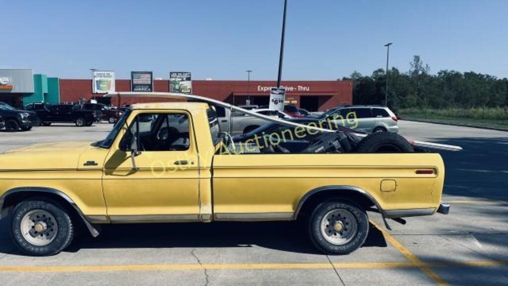 1977 Ford F100 reg. cab Pickup