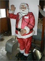 6' Santa decoration (does not wave or play music