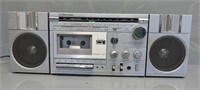 EMERSON MM815 PORTABLE AM/FM RADIO CASSETTE PLAYER