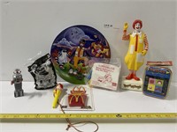 8pc McDonald's; Ronald McDonald Pen, Phone, Plate,