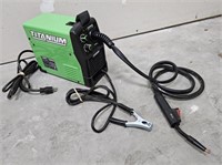 TITANIUM Easy-Flux 125 Amp Wire Feed Welder