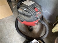 CRAFTSMAN 12 GAL WET/DRY VAC