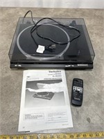 Technics SL-BD20D automatic turntable system with