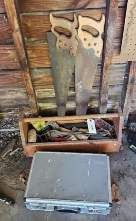 TOOLBOX W/ TOOLS