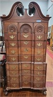 HANDMADE CHIPPENDALE BLOCK FRONT CHEST ON CHEST
