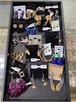 Earring lot