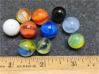 Assorted vintage marbles