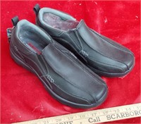 Skechers Shoe size 6