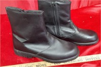 Mens Martino Boots size 9 new